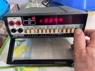 FLUKE 8600A