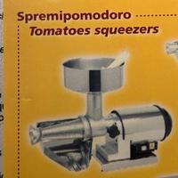 SPREMIPOMODORO TRE SPADE
