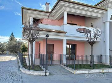 Appartamento di 95 m² con più di 5 locali a San Vi