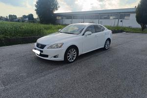 Lexus is220d sport Grandinata 