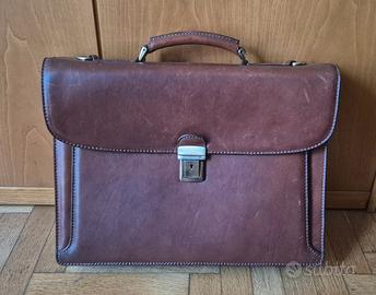 Borsa ufficio da uomo in vera pelle.