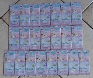 Lotto 22 Bustine Disney Frozen Chinese Sealed