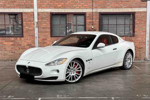 Maserati GranTurismo 4.7 V8 S - Interni Rossi