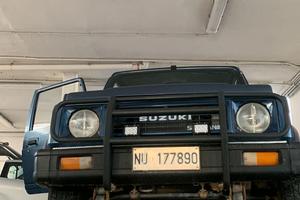 Suzuki Santana lend rover SJ413