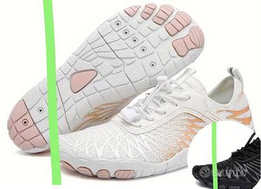 Scarpe acquatiche o palestra