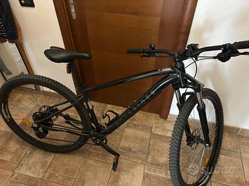 Bici MTB Rockrider Explore 500