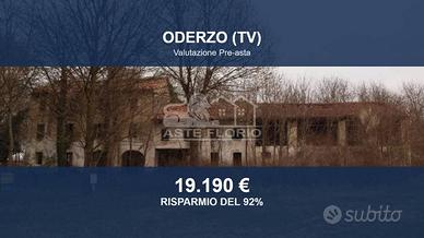 Immobile in asta di 925 m² con più di 5 locali a O