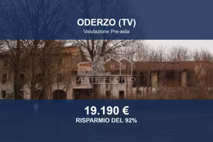 Immobile in asta di 925 m² con più di 5 locali a O