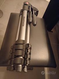 CavallettoTreppiede Macchina Fotografica Manfrotto