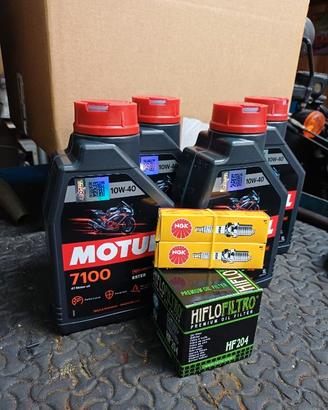 Kit tagliando triumph harley davidson  e accessori
