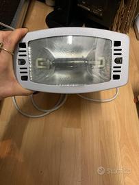 Fari ioduri metallici