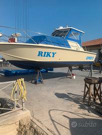 Imbarcazione Cabinata in Porto Barricata(RO)
