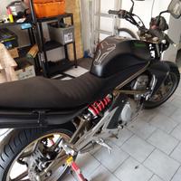 Kawasaki ER 6N - 2006 con faro tondo led