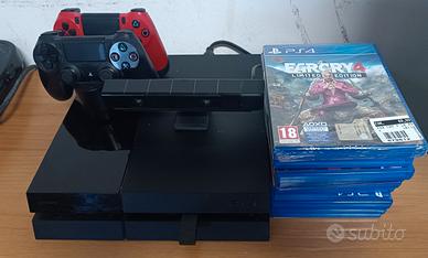 PlayStation 4 con tanti accessorie giochi 