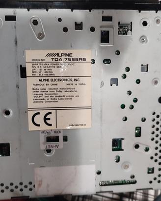 Stereo Alpine mod. TDA-7588 RB completo di