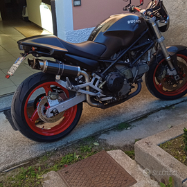 Ducati Monster 900