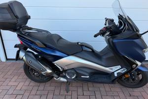 Yamaha T Max 530 DX