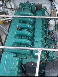 2 motori volvo penta 175 completi di tutto