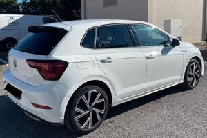 Volkswagen Polo R-Line 1.0 TSI 95 CV – IQ.LIGHT –