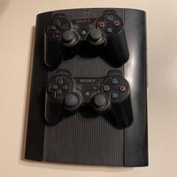 PlayStation 3 + giochi + due controller