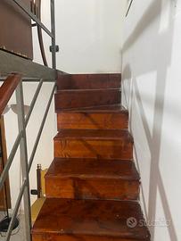 Mezzocannone. Piccolo appartamento studenti