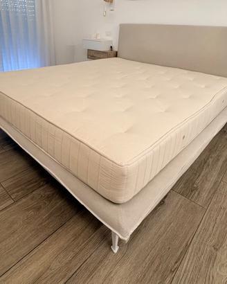 Letto matrimoniale