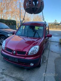 Ricambi Renault Kangoo 2003 - Vettura per ricambi