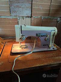 Macchina da cucire NECCHI vintage