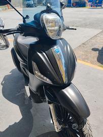 Beverly 300 ABS ASR