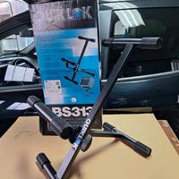 supporto per casse acustiche e combo. 