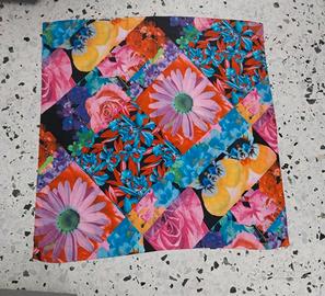 Foulard desigual