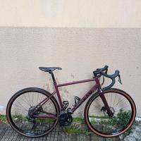 Bicicletta gravel Triban GRVL520 Subcompact