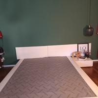 Letto Pianca effetto sospeso con comodino