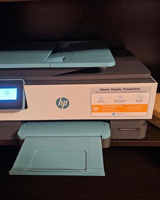 Stampante HP OfficeJet 8015e multifunzione Wi-Fi