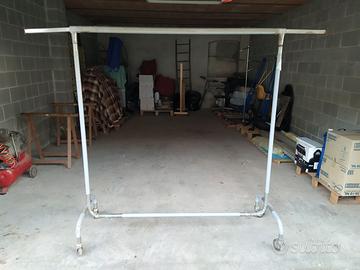 Appendiabiti Stand Ferro Smontabile Ambulanti Usat