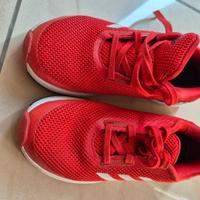 Scarpe adidas numero 35 usato come nuovo