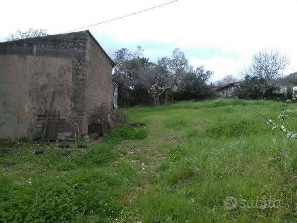 Terreno di 900 m² a Monte Romano - Vista 2
