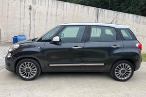 Fiat 500L 1.6 Multijet 120 CV (DOMMYcars)