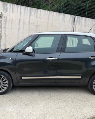 Fiat 500L 1.6 Multijet 120 CV (DOMMYcars)