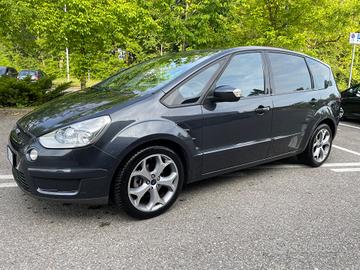 Ford S-Max 2.0 TDCi 140CV 6tr. Titanium DPF* 7 Pos