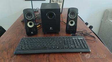 Casse pc Logitech e tastiera