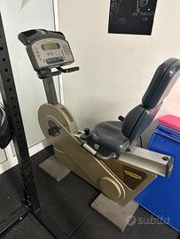 TECHNOGYM RECLINE X PROO 600 BIKE PROFESSIONALE 