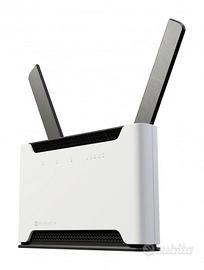 Mikrotik Chateau LTE 18 AX + Antenne LTE Sirio