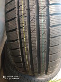 Gomme Atlas 205/50 r17 93v