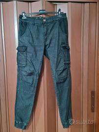 Pantalone cargo