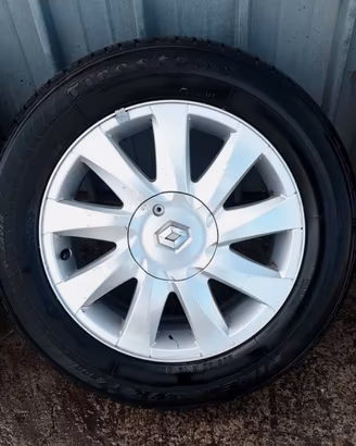 CERCHI IN LEGA ORIGINALI RENAULT 16"