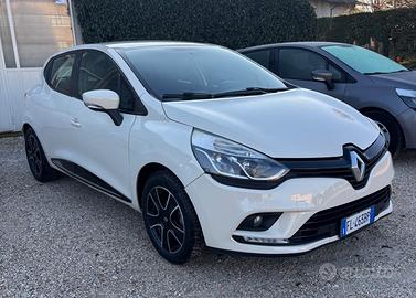Renault Clio TCe 12V 90 CV GPL Start&Stop 5 porte 