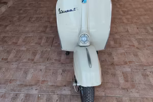 Piaggio Vespa 