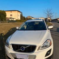 Volvo XC60 2.4 D5 AWD Kw129 (cv.175), anno 2009
