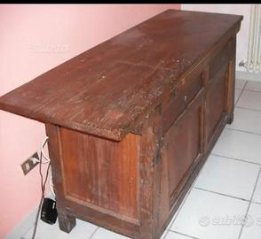 Bancone vintage in legno